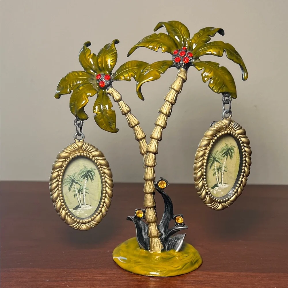 VTG Tropical Colorful Enamel Palm Tree with 2 Hanging Mini Picture Frames Stand